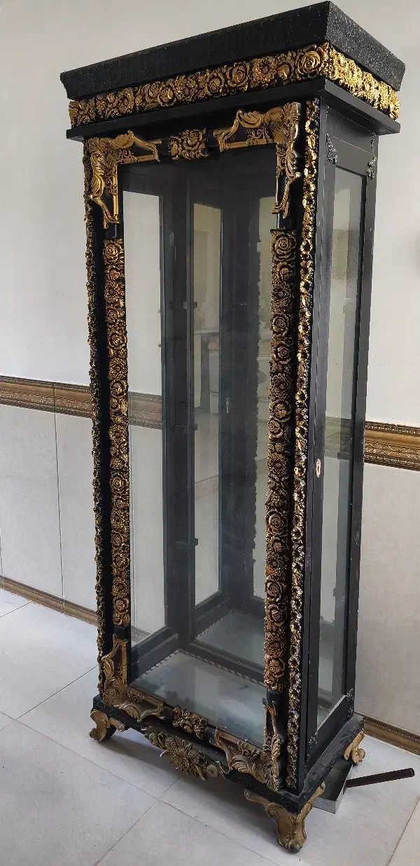 بوفه ایستاده|بوفه، ویترین، کنسول|مهاباد (آذربایجان غربی), |دیوار