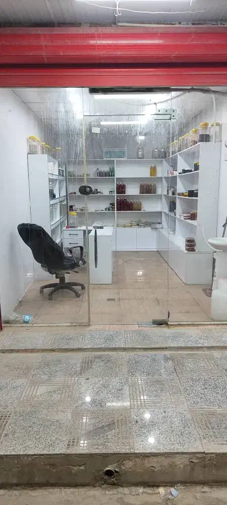 اجاره مغازه در بازار روز جراحی روبروی خیابان اصلی|اجارهٔ مغازه و غرفه|چمران, |دیوار