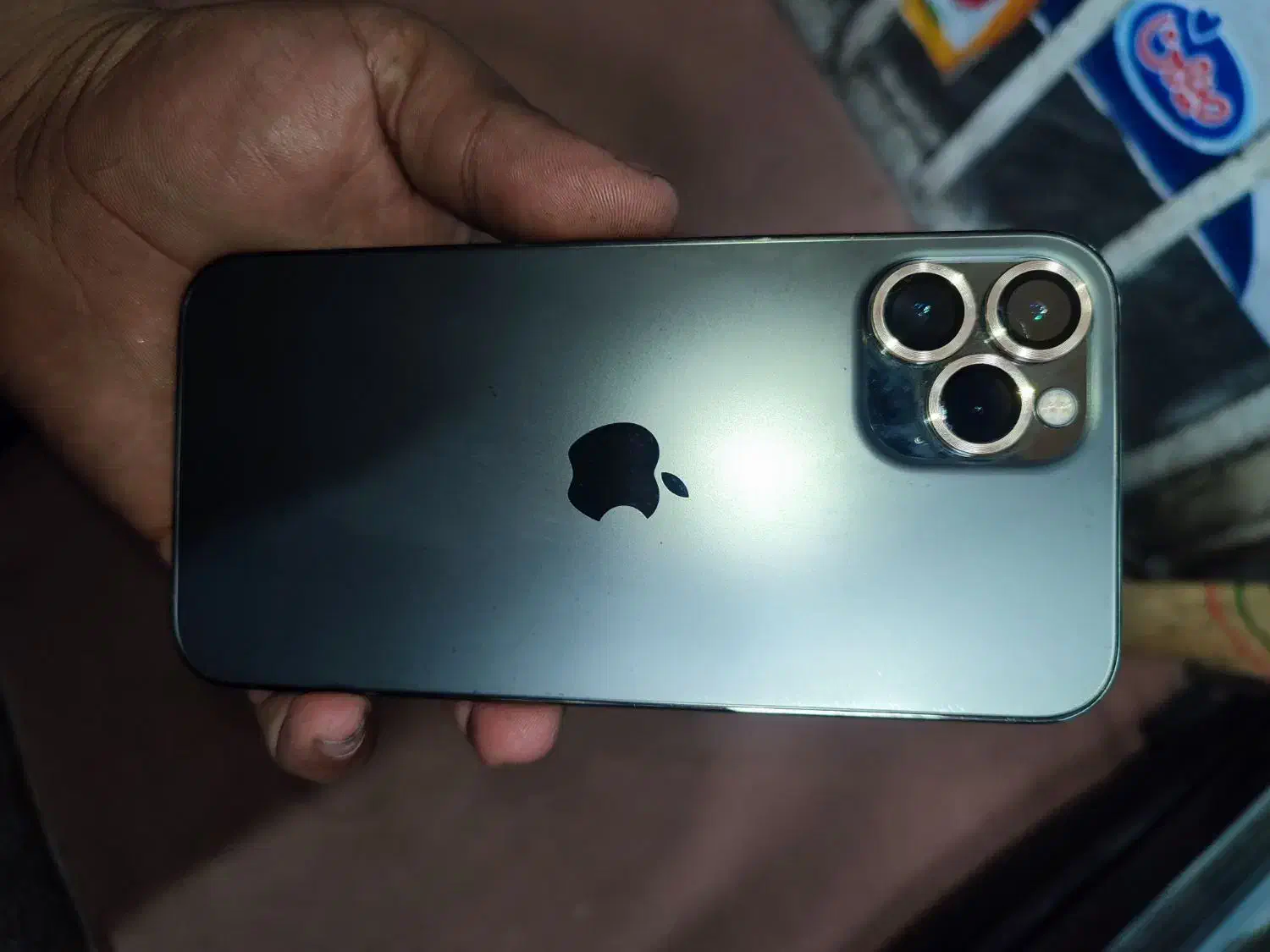 آیفون ۱۲ pro max|موبایل|رباط‌کریم, رباط‌کریم|دیوار