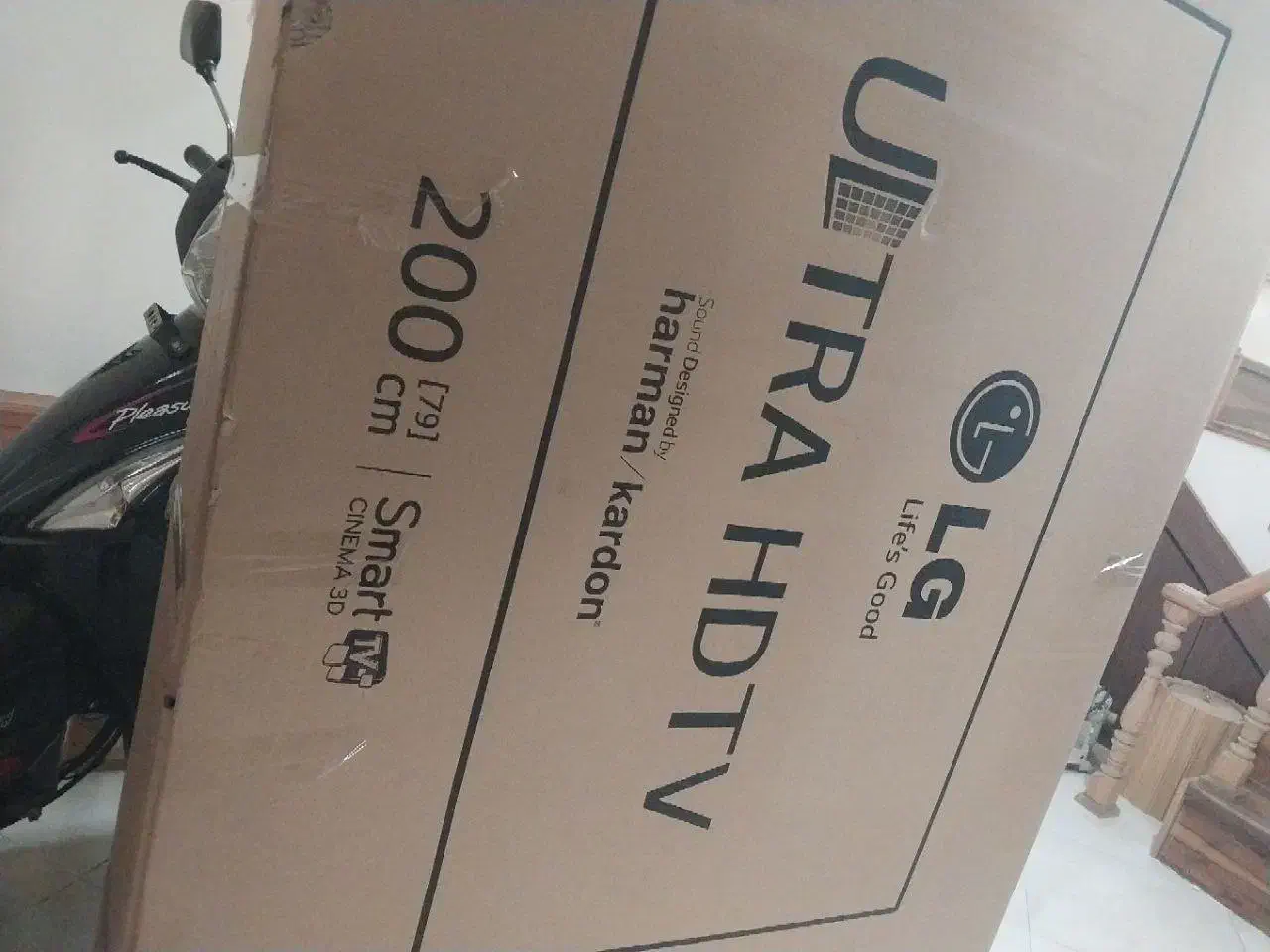 کارتن تلوزیون ۷۹ اینچ LG|صوتی و تصویری|تهران, اوین|دیوار