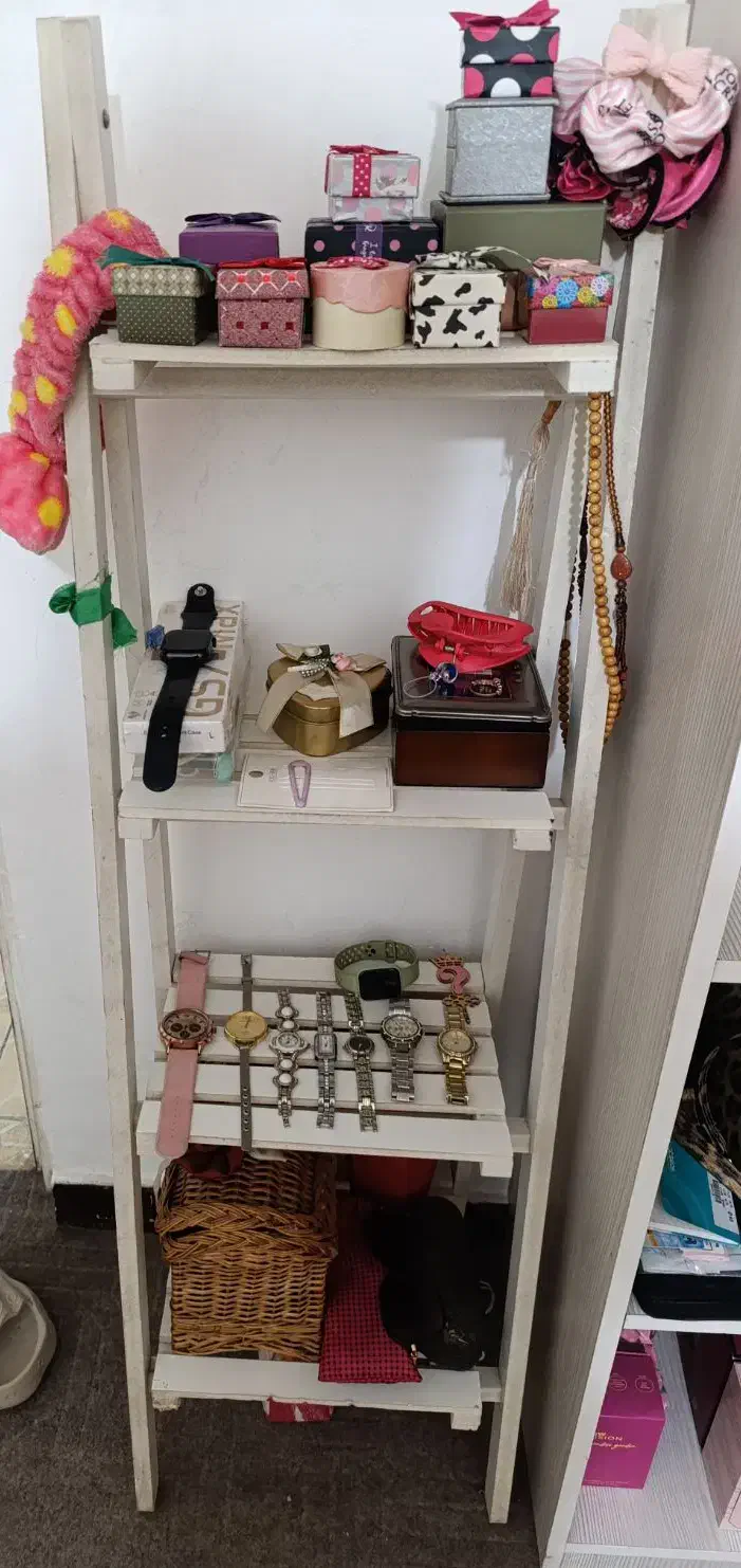 استند|کتابخانه، شلف، قفسه‌های دیواری|اهواز, فاز ۲ پادادشهر|دیوار
