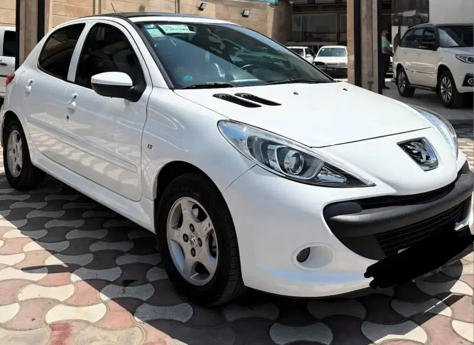 رنت خودرو/ 207 / ماشین کرایه ای/. اجاره|خودرو اجارهای|تهران, شهرک ولیعصر جنوبی|دیوار