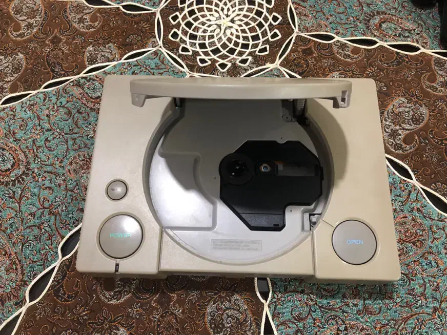 پلستشین 1 سالم دو دسته دارد اصل ژاپن است|کنسول، بازی ویدئویی و آنلاین|گلوگاه, |دیوار