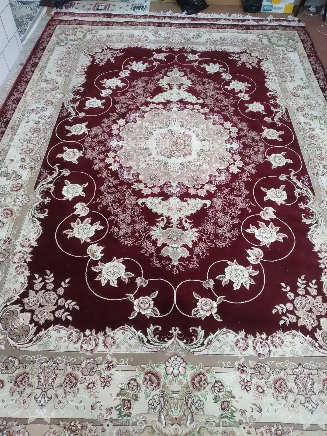 فروش قالی ۹متری دو عدد|فرش|بروجن, |دیوار