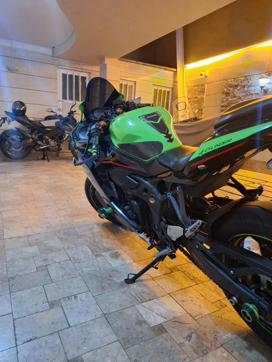zx25r|موتورسیکلت|تهران, دهم فروردین|دیوار