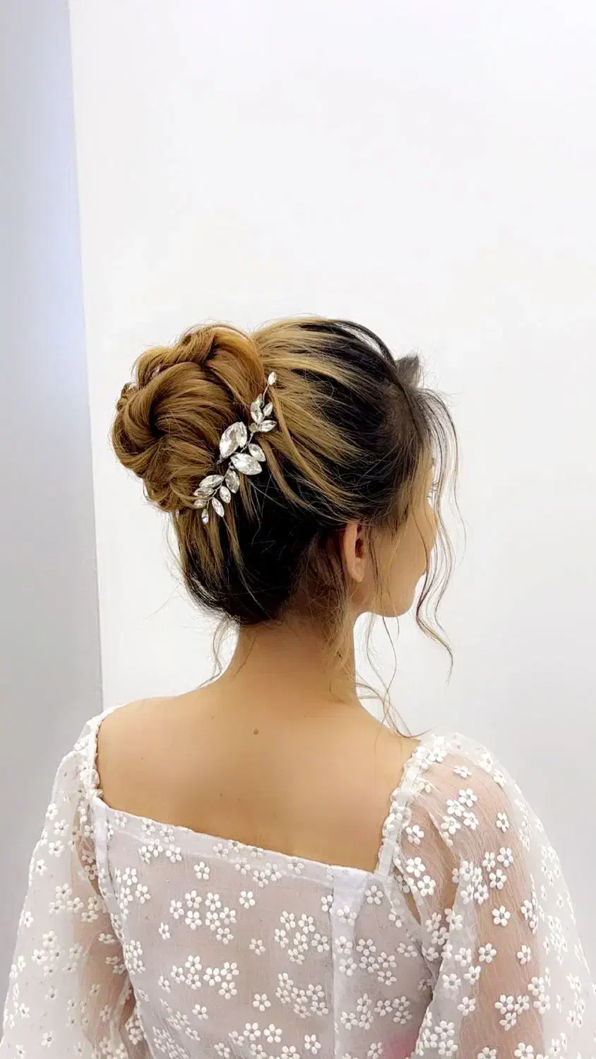 شینیون شیک و تمیز|خدمات آرایشگری و زیبایی|نجفآباد, یزدانشهر|دیوار