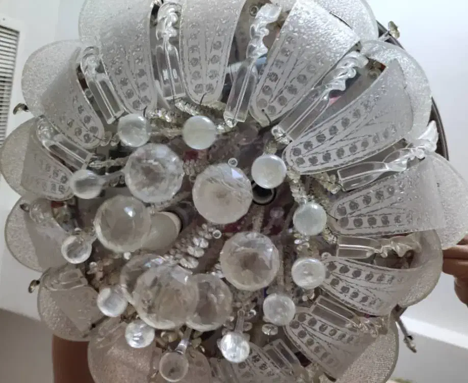 لوستر|لوستر و چراغ آویز|پرند, فاز ۶|دیوار