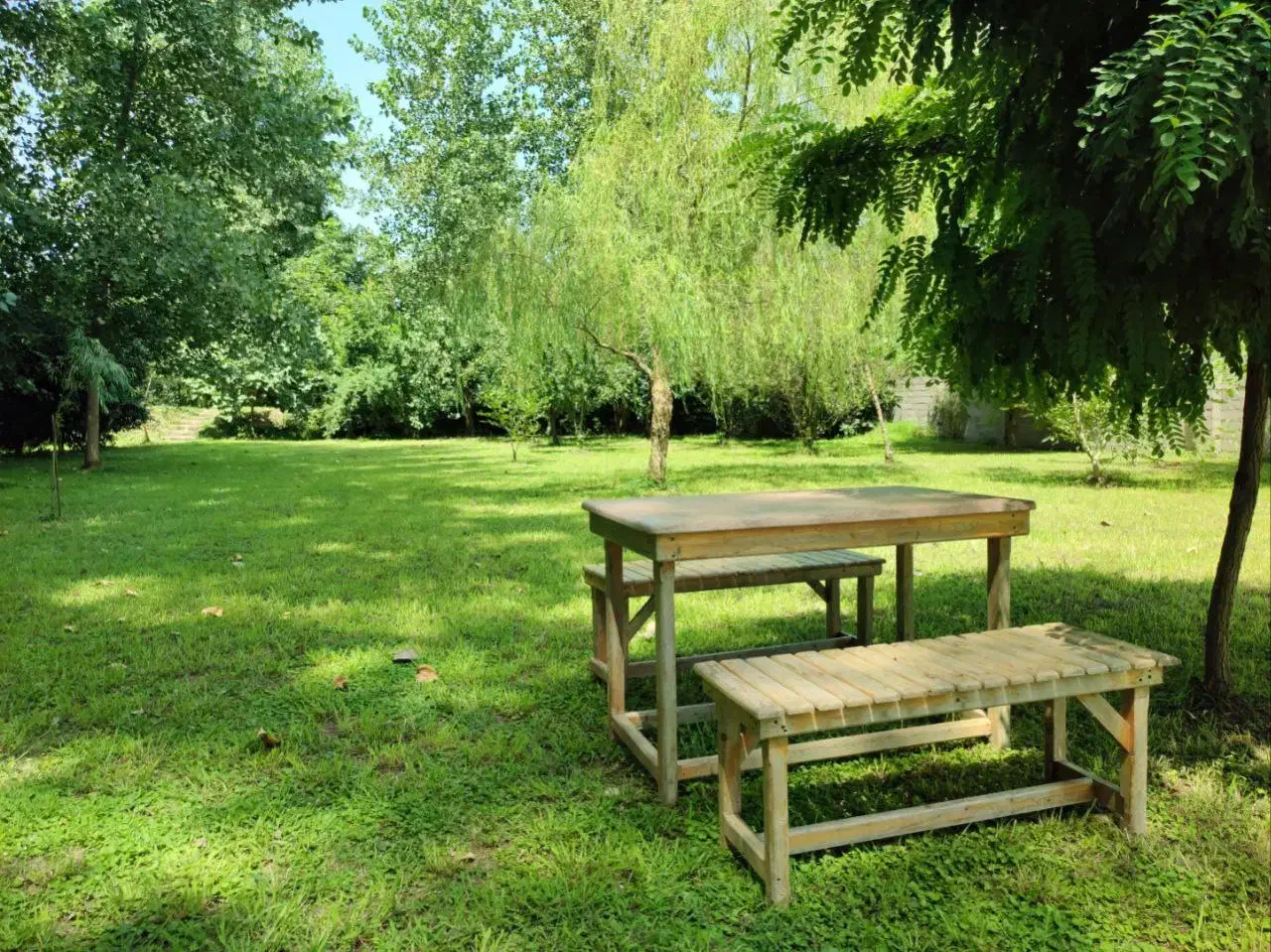 ویلاباغ دربست با رودخانه اختصاصی|اجارهٔ کوتاه‌مدت ویلا و باغ|رشت, بوسار|دیوار