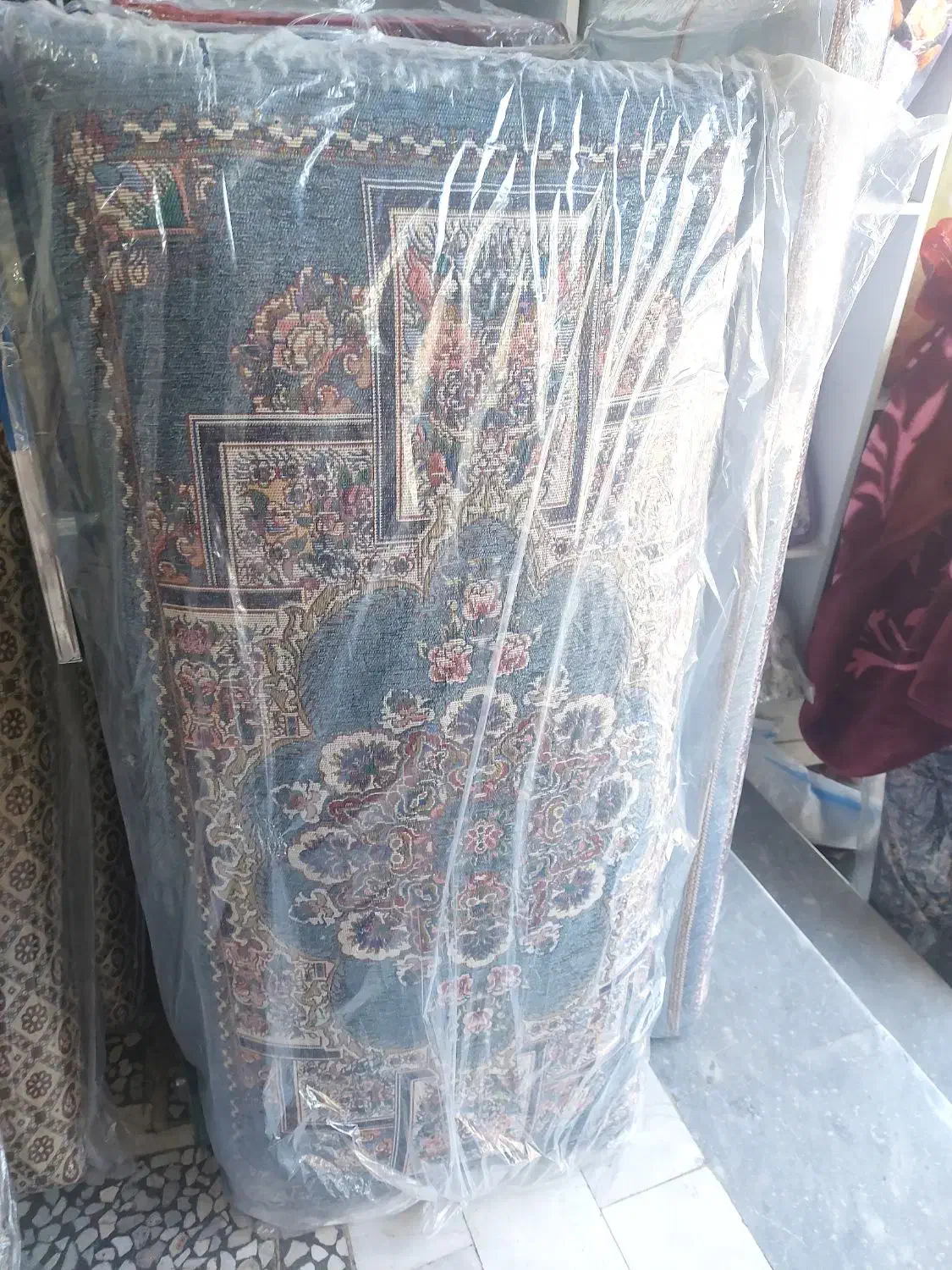 پشتی|پشتی|ساری, |دیوار