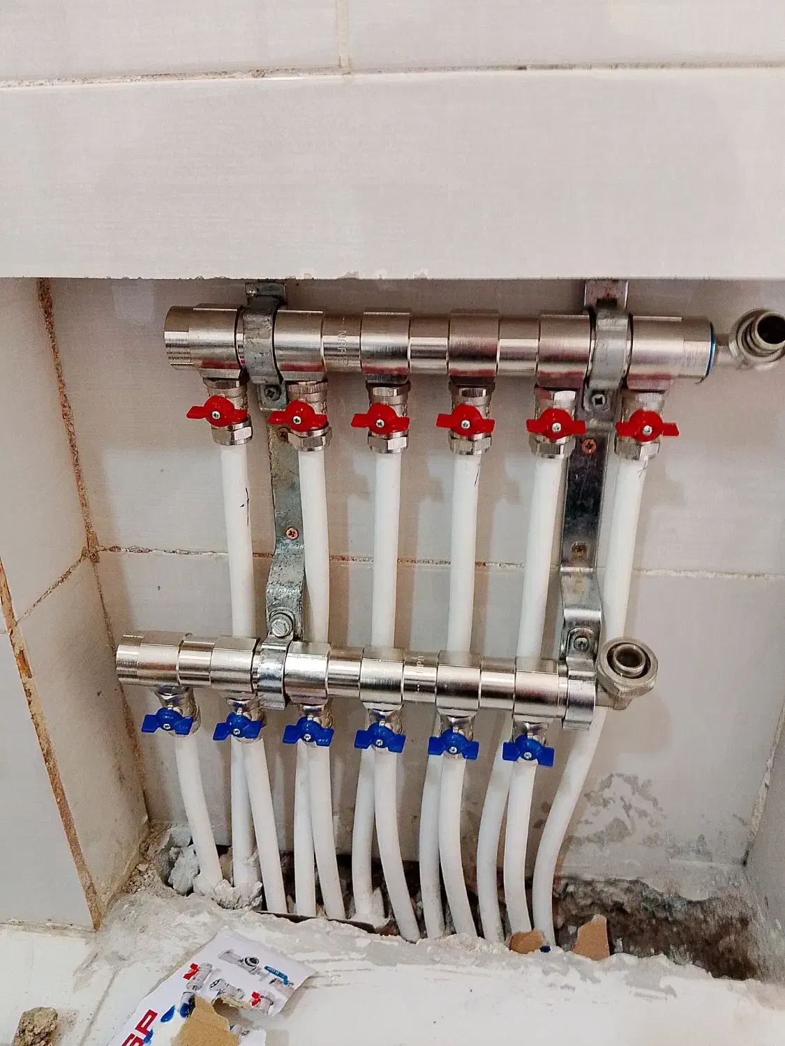 لوله کشی آب|مصالح و تجهیزات ساختمان|خسروشاه, |دیوار