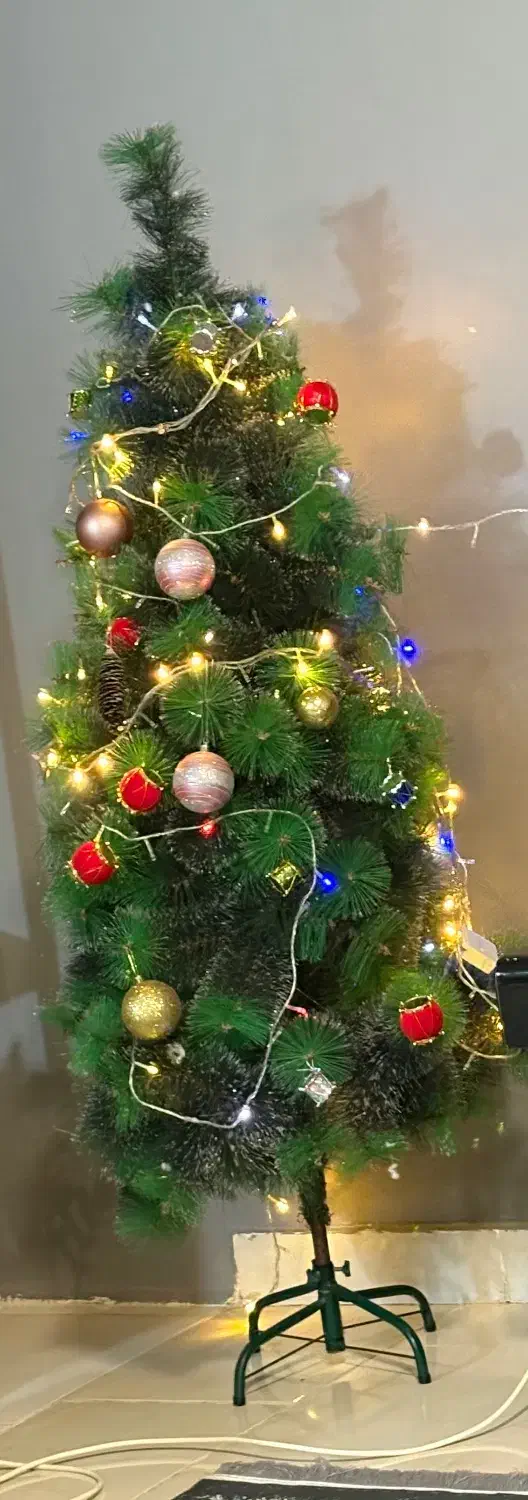 درختچه|گل مصنوعی|گرگان, |دیوار