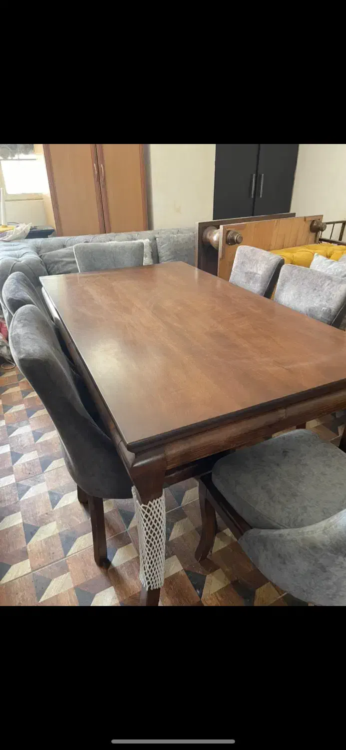 میز ناهار خوری ۶ نفره سالم  درحد نو چوبش راش|میز و صندلی غذاخوری|رباط‌کریم, رباط‌کریم|دیوار