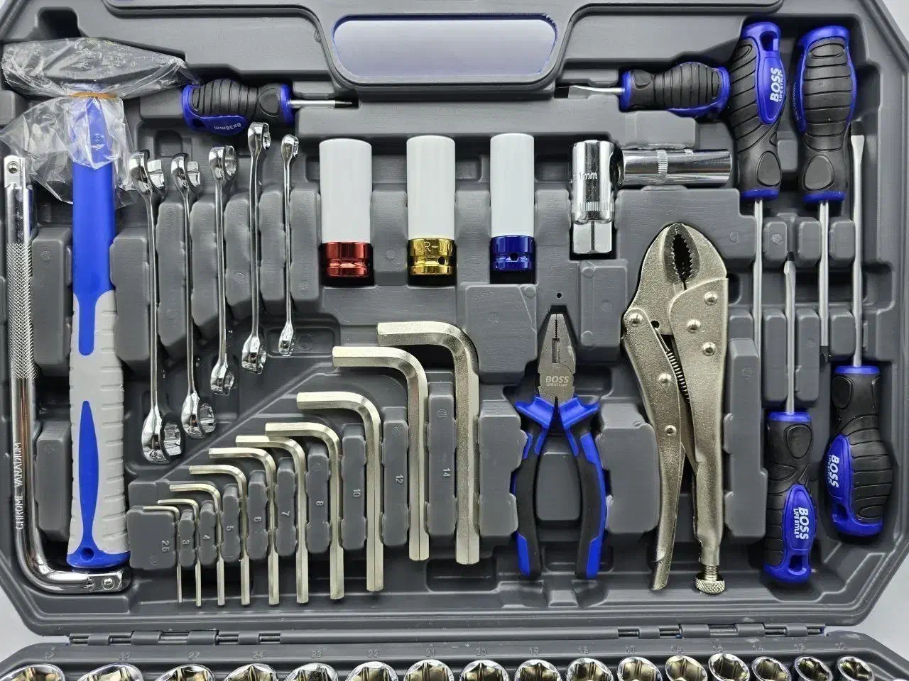 جعبه بکس ۱۴۶ عددی|ابزارآلات|رشت, فرزانه|دیوار