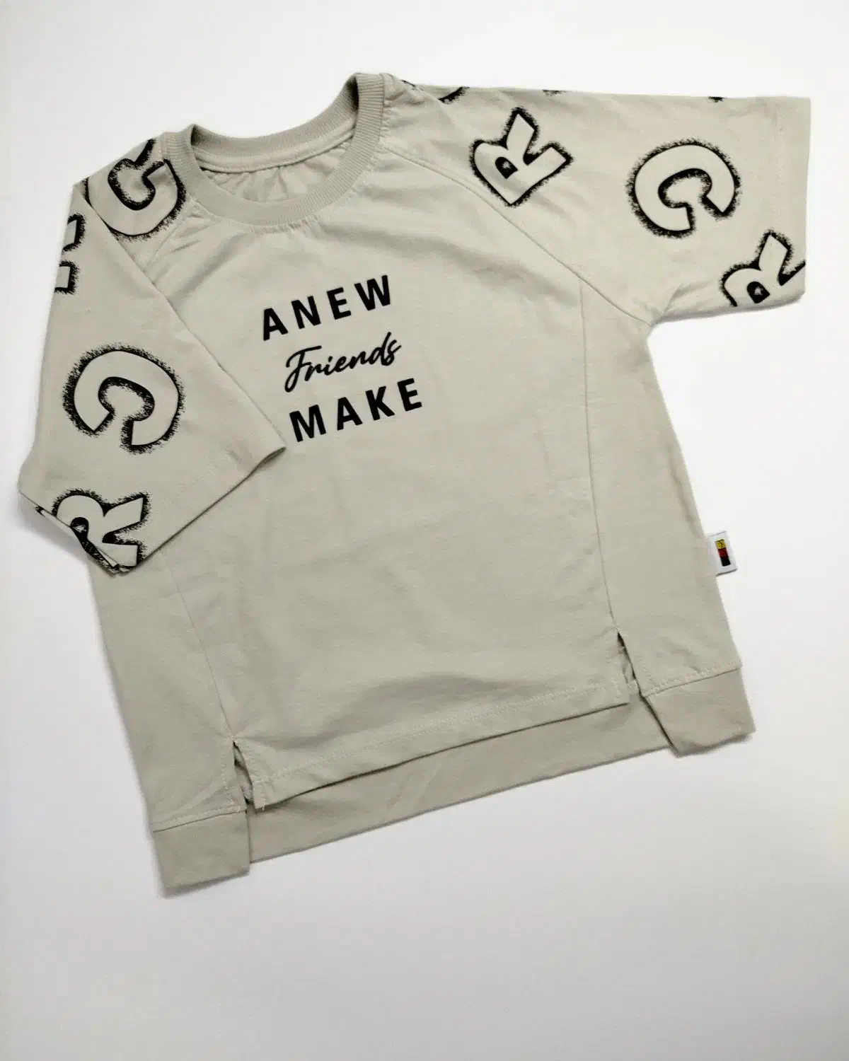 جراج تابستانه|کیف، کفش، کمربند|قم, شاه ابراهیم|دیوار