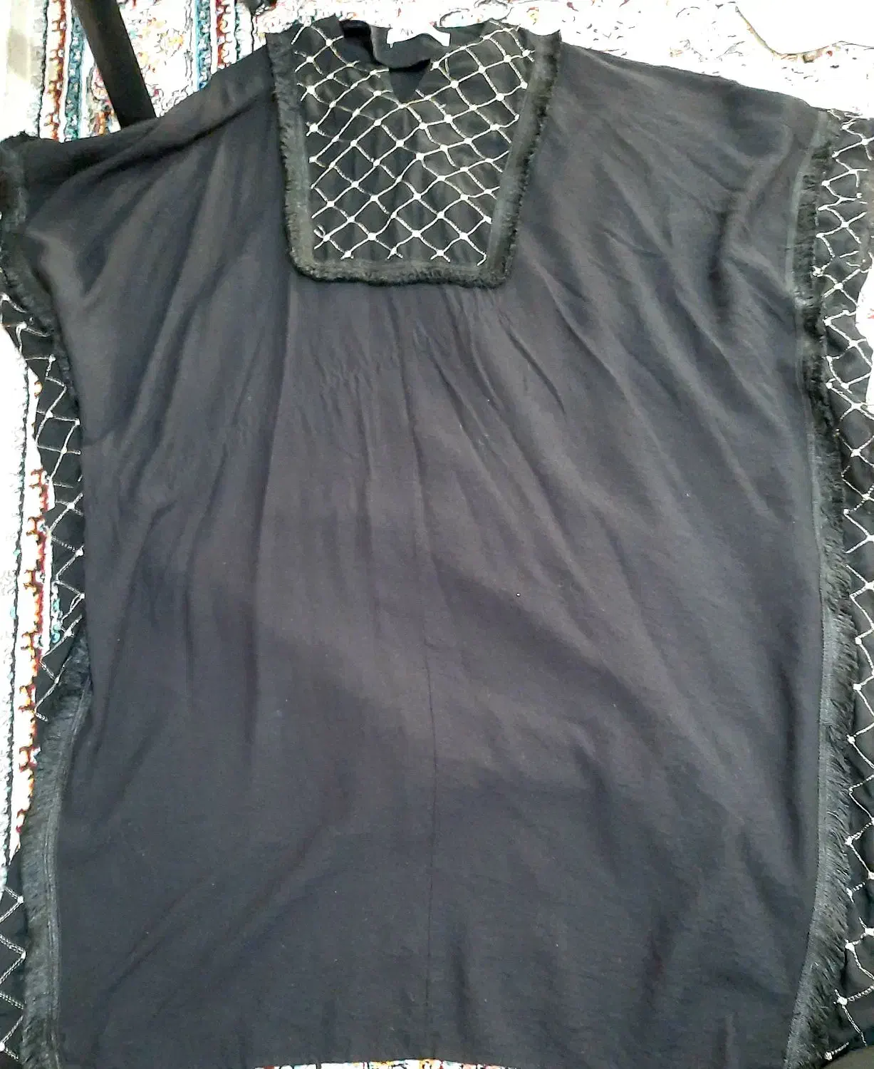 تعدادی لباس تمیز به فروش میرسد...|لباس|کرج, حسن آباد|دیوار