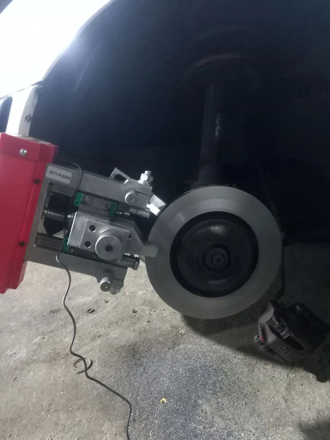 تراش دیسک ترمز درجا|خدمات موتور و ماشین|تهران, جی|دیوار