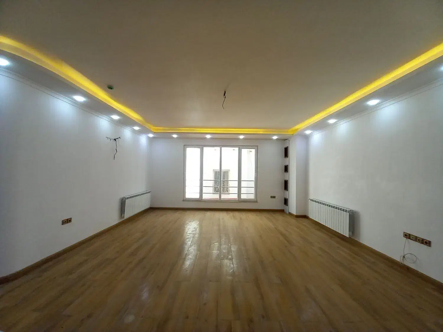 فروش آپارتمان ۱۰۶متری نزدیک استخر نیما|فروش آپارتمان|لاهیجان, شیشه گران|دیوار