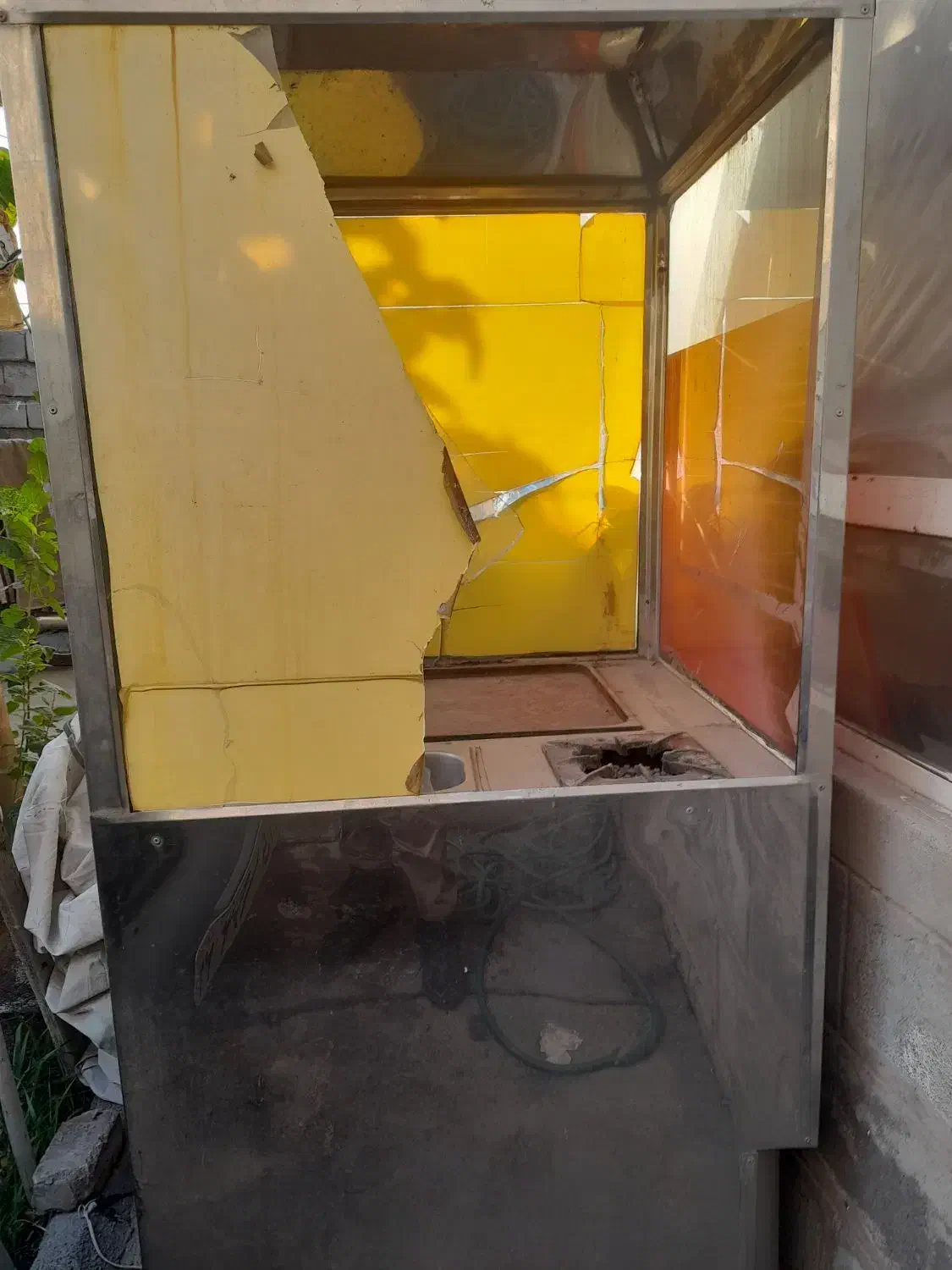 فروش فر ساندویچ دسته دوم|فروشگاه و مغازه|لنجان, |دیوار