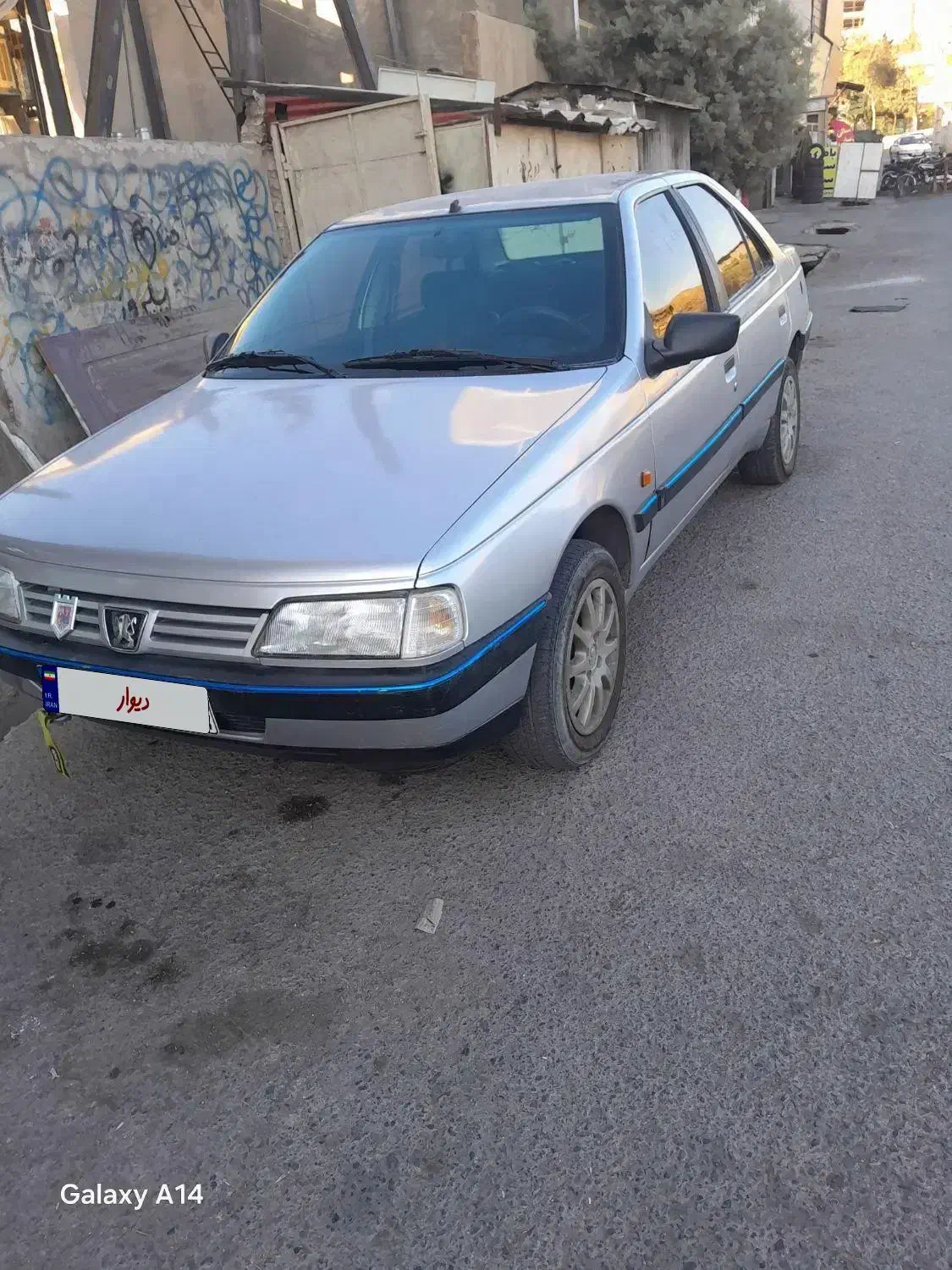 مدل ۸۷دور رنگ تمیزسقف ستون بی رنگ بسیار سلامت|خودرو سواری و وانت|بومهن, |دیوار