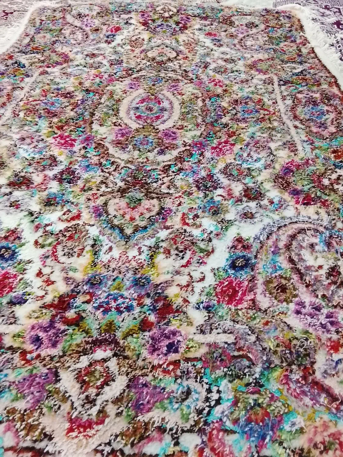 فرش زرنیم ابریشم|فرش|ارومیه, |دیوار