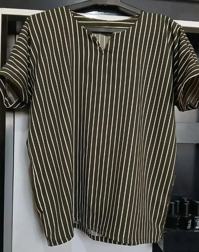 لباس خونگی تمیز و در حد نو فقط ۵۰ و ۱۰۰|لباس|شاهینشهر, عطار|دیوار