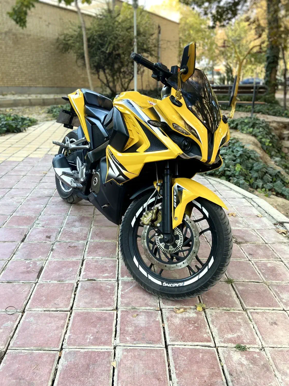 موتورRS200درحدخشک|موتورسیکلت|اصفهان, شهرک کاوه|دیوار