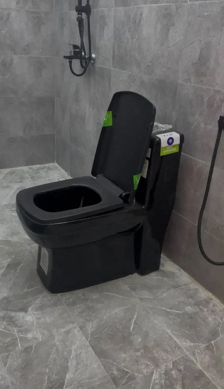 300 متر مستغلات فاطمی