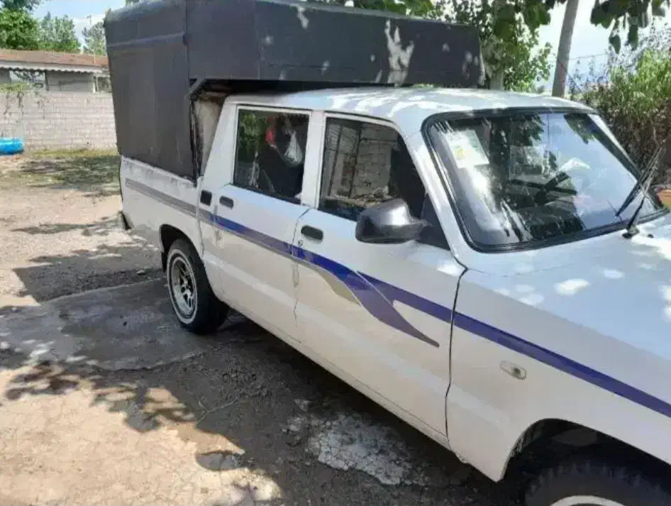 مزدا ۲۰۰۰دوکابین مدل ۹۷معاوضه با لندمارک وکاپرا|خودرو سواری و وانت|کرج, مهرویلا جنوبی|دیوار