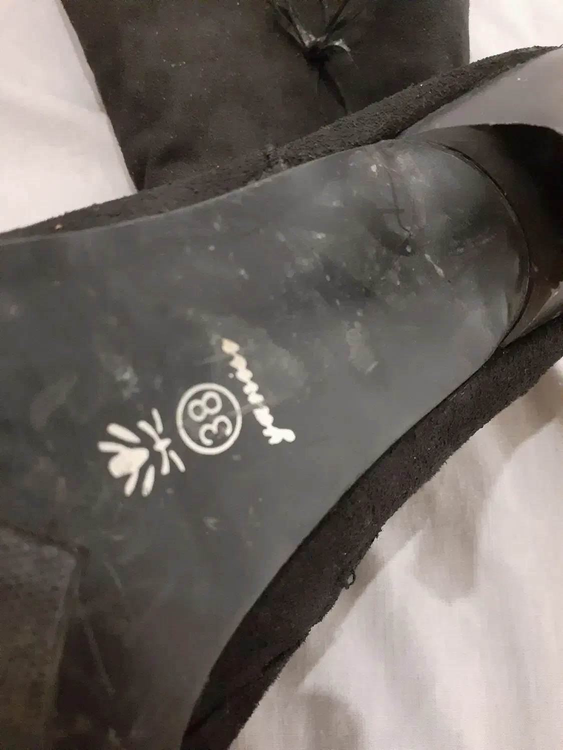 چکمه خارجی ۳۸|کیف، کفش، کمربند|قم, شهرک فاطمیه|دیوار