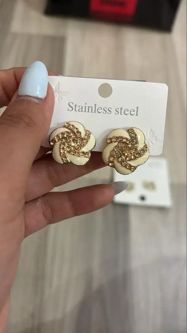 گوشواره مینیمال|بدلیجات|تهران, تاکسیرانی|دیوار