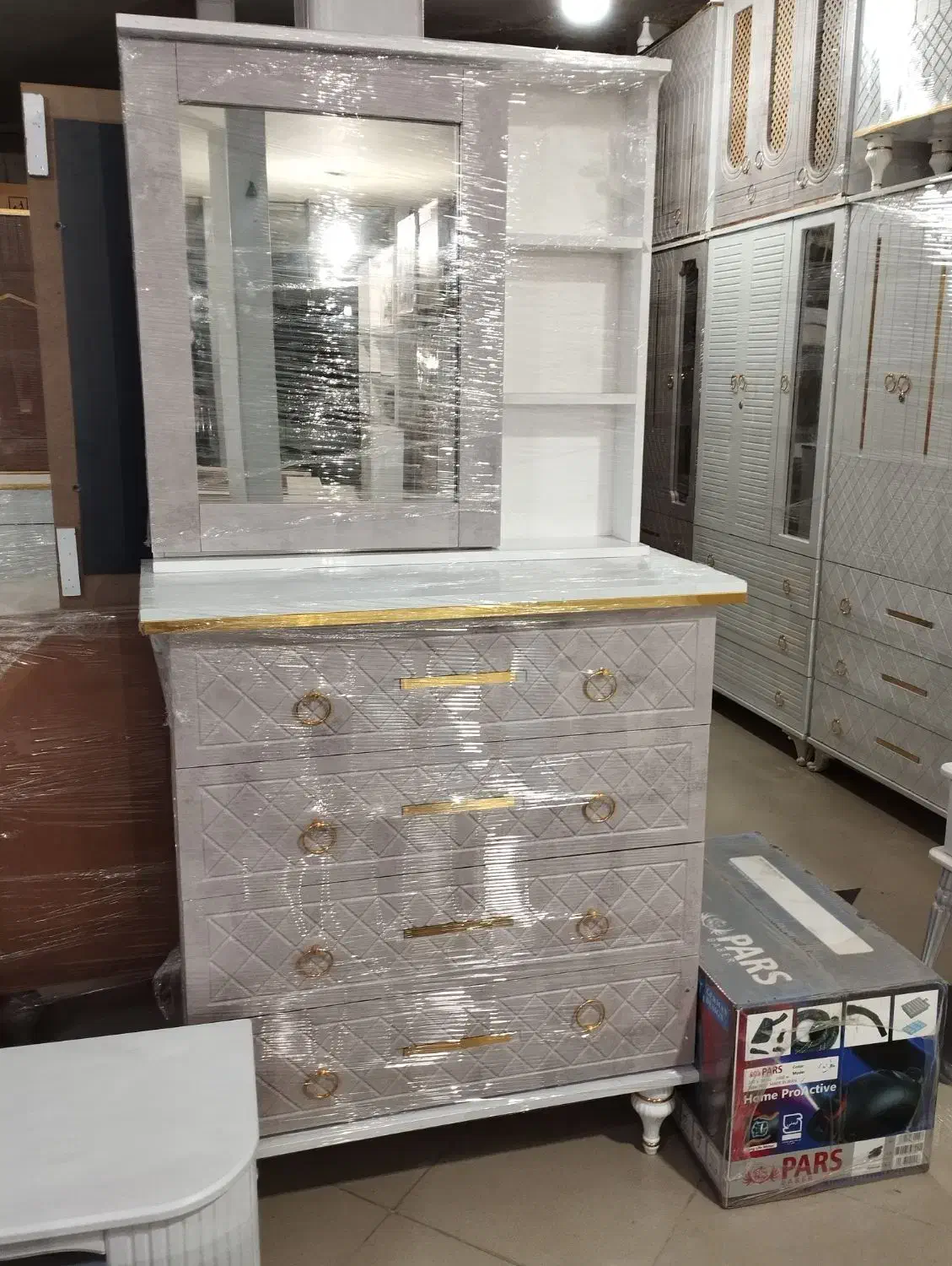 دراور و میز ارایش|جاکفشی، کمد، دراور|نورآباد, |دیوار