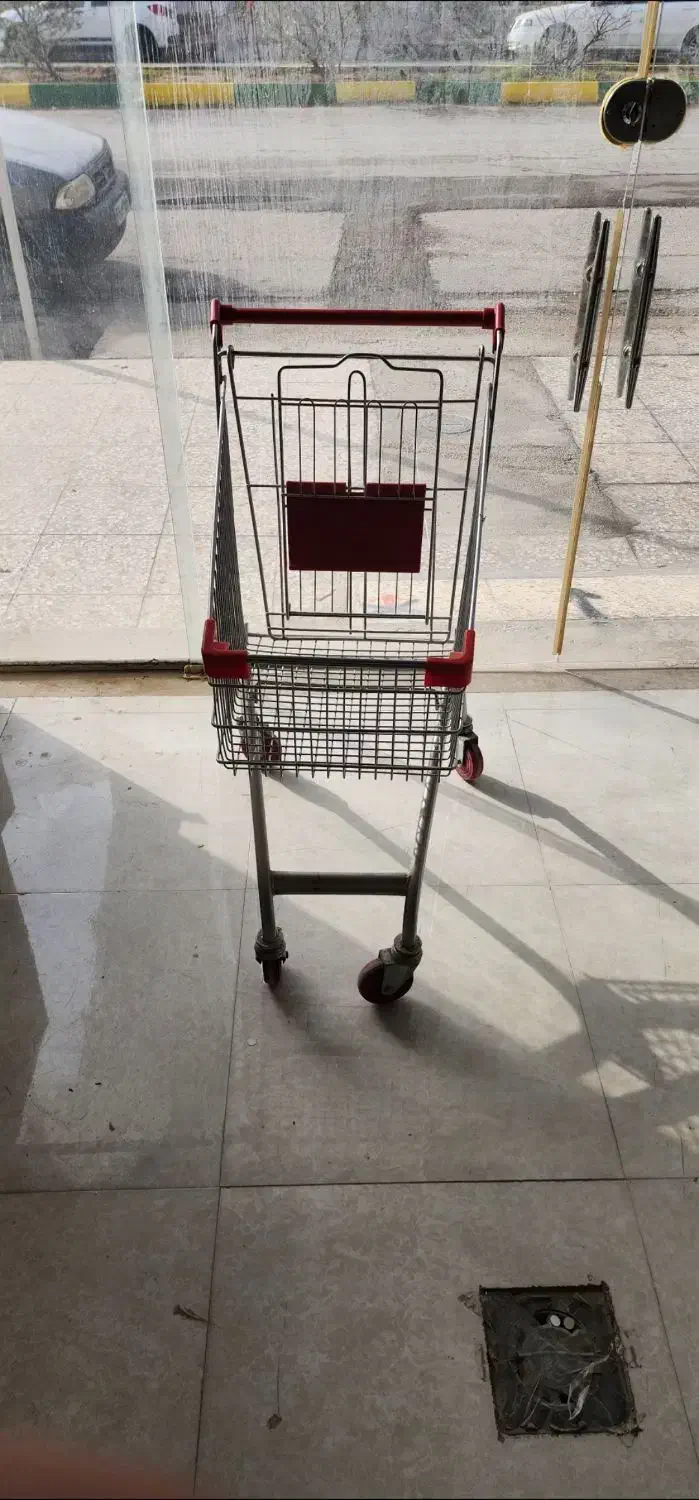 چرخ فروشگاهی|فروشگاه و مغازه|دیلم, |دیوار