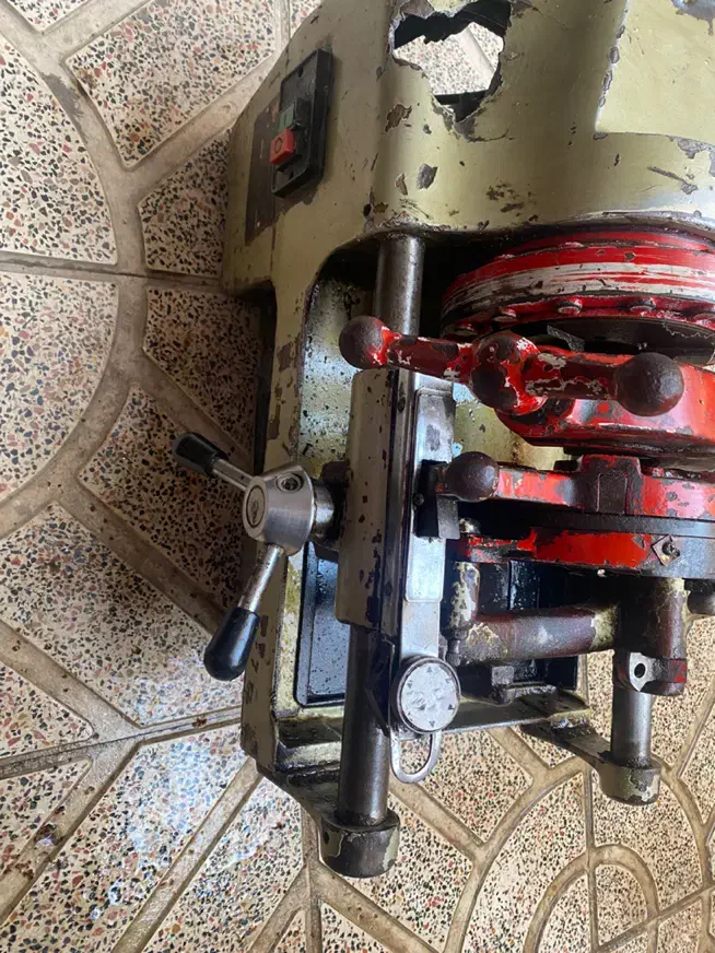 حدیده برقی|ابزارآلات|کوهسار (البرز), |دیوار