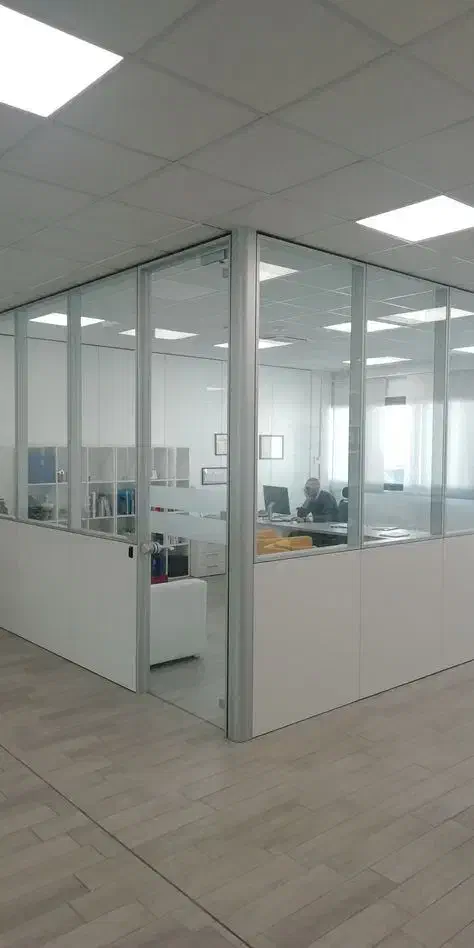 استخدام برشکار و مونتاژ کار mdf|استخدام معماری، عمران و ساختمانی|محمدشهر, زیبادشت|دیوار
