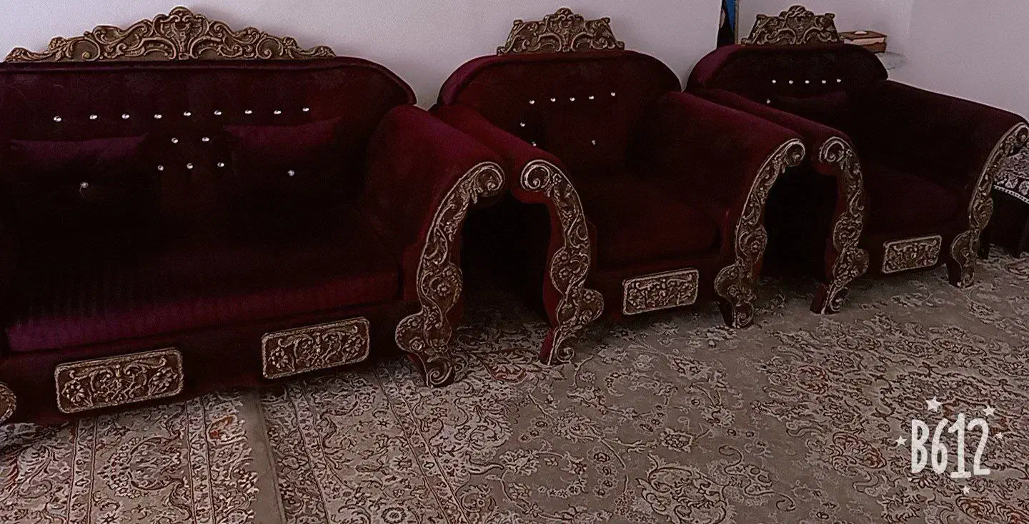 مبل|مبلمان خانگی و میز عسلی|بردسکن, |دیوار