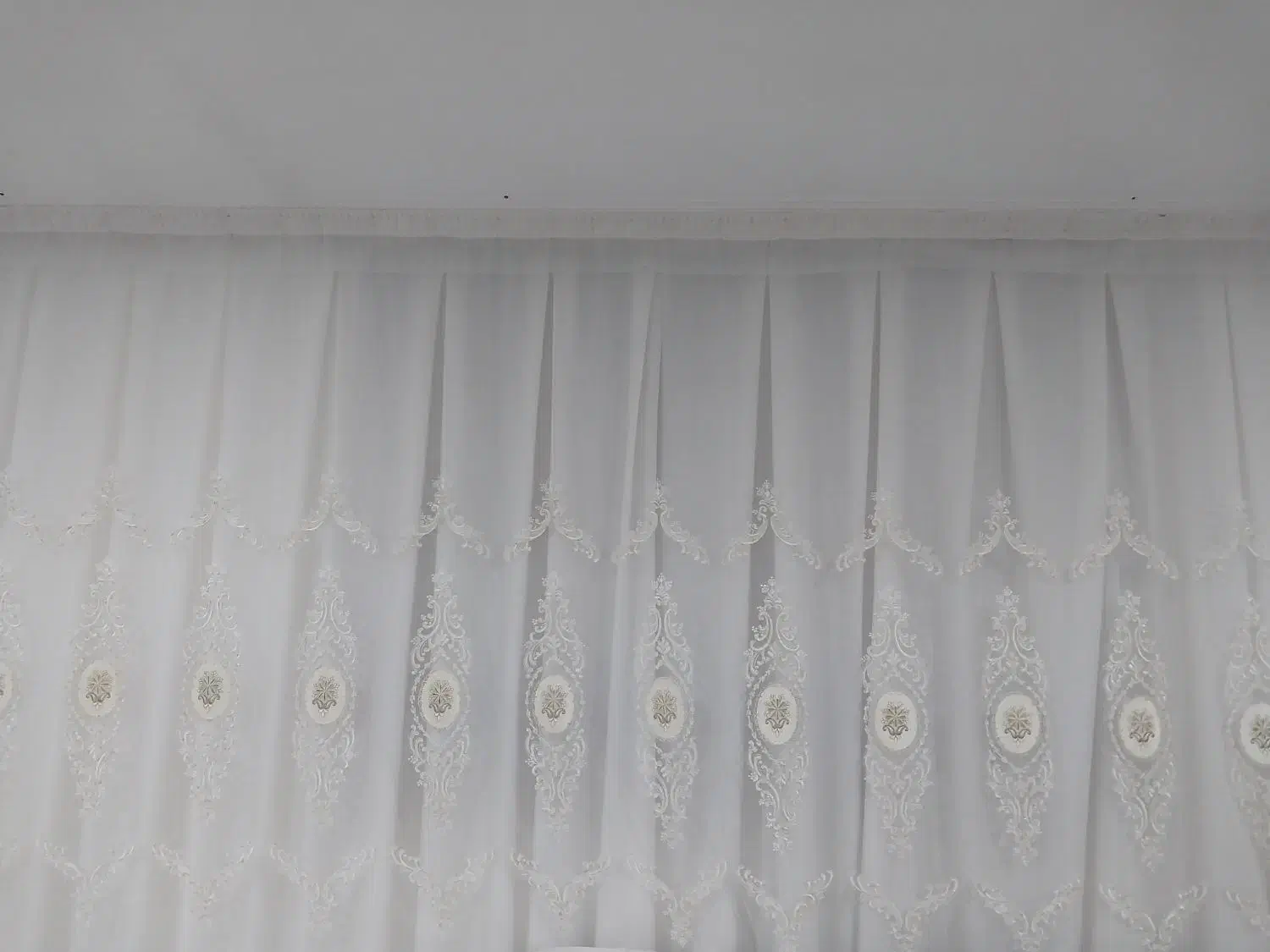 پرده .زیر پرده ای و تور ۵ونیم متر|پرده، رانر، رومیزی|مشهد, طلاب|دیوار