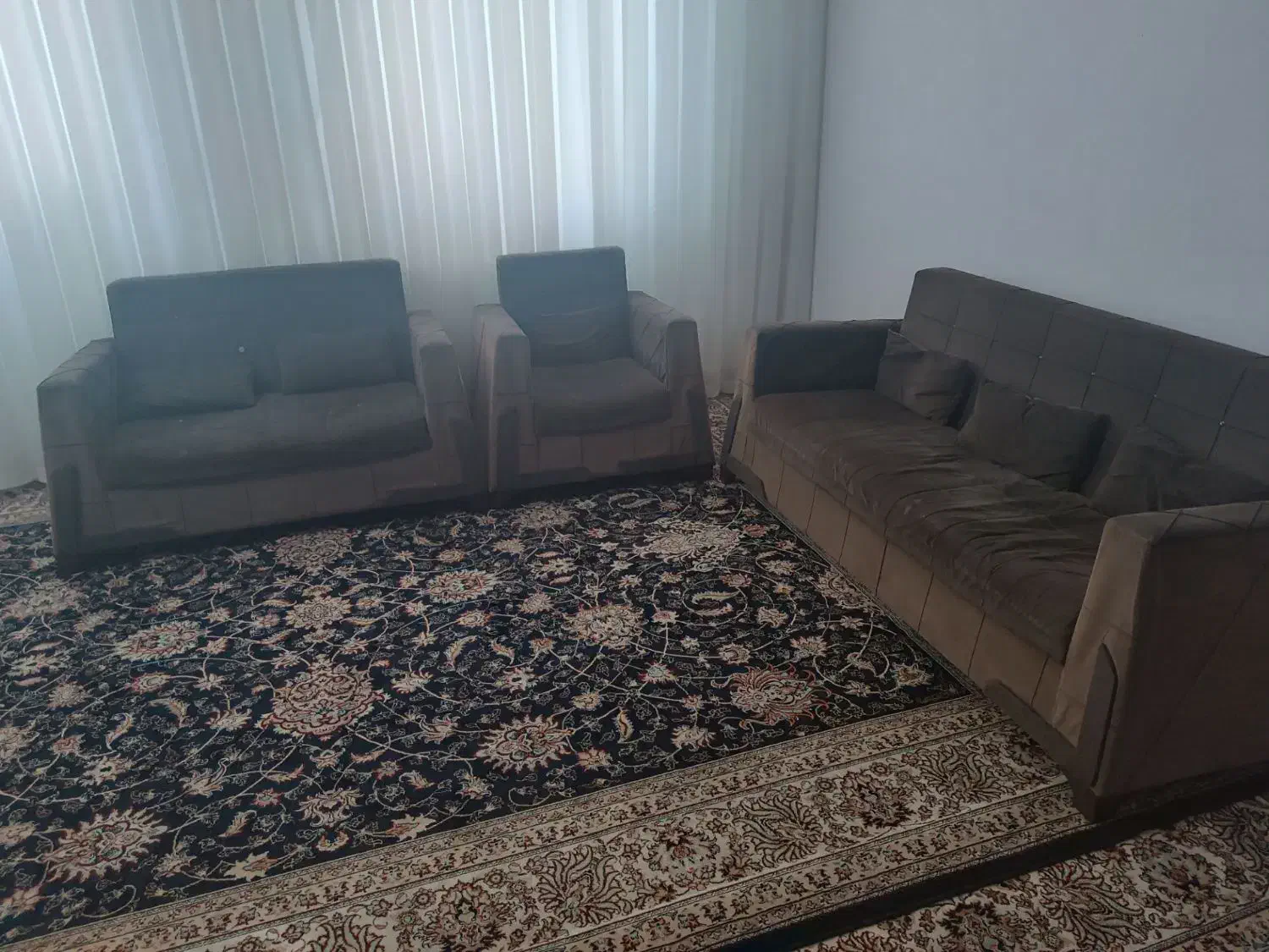 مبل راحتی ۶ نفره|مبلمان خانگی و میز عسلی|گلبهار, شهر جدید گلبهار|دیوار