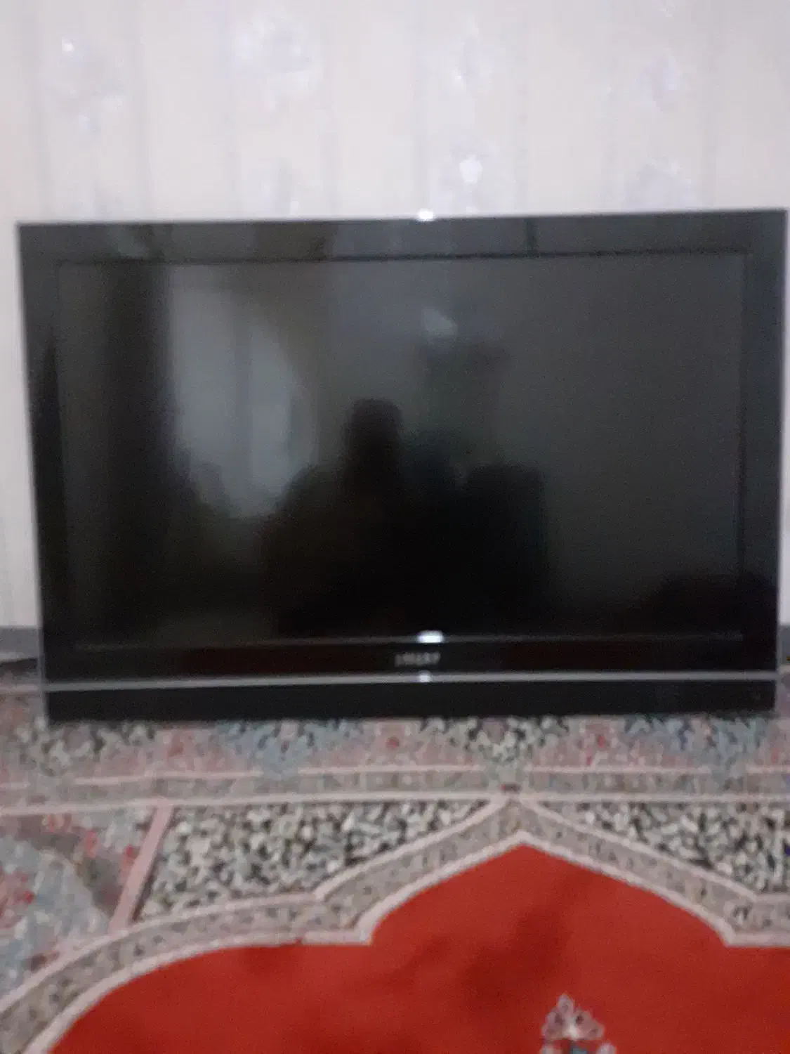 تلوزیون دست دوم|تلویزیون و پروژکتور|شاهین دژ, |دیوار