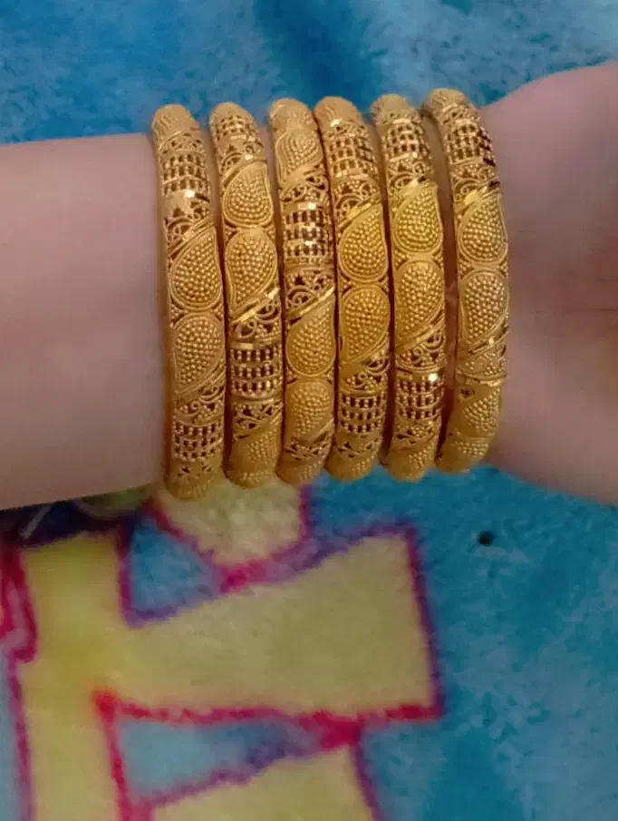 النگو رنگ ثابت|بدلیجات|میبد, |دیوار