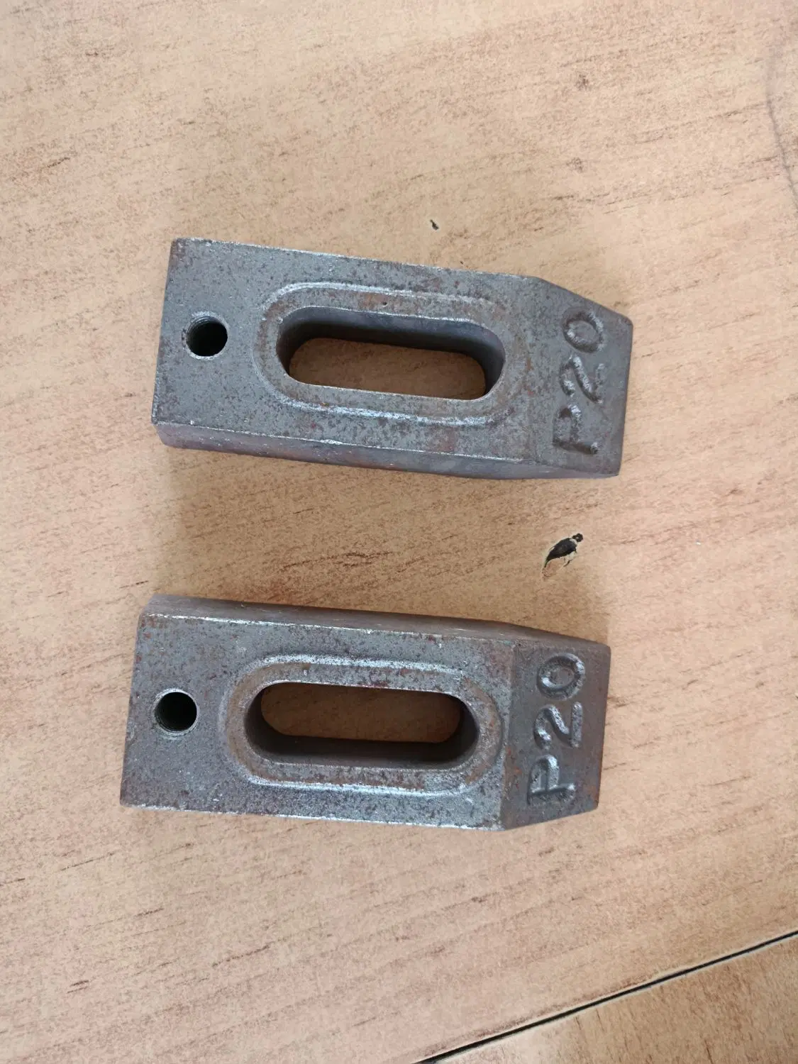 روبند فولادی دستگاه فرز cnc سایز p20 و p14|ماشینآلات صنعتی|تهران, جنتآباد شمالی|دیوار