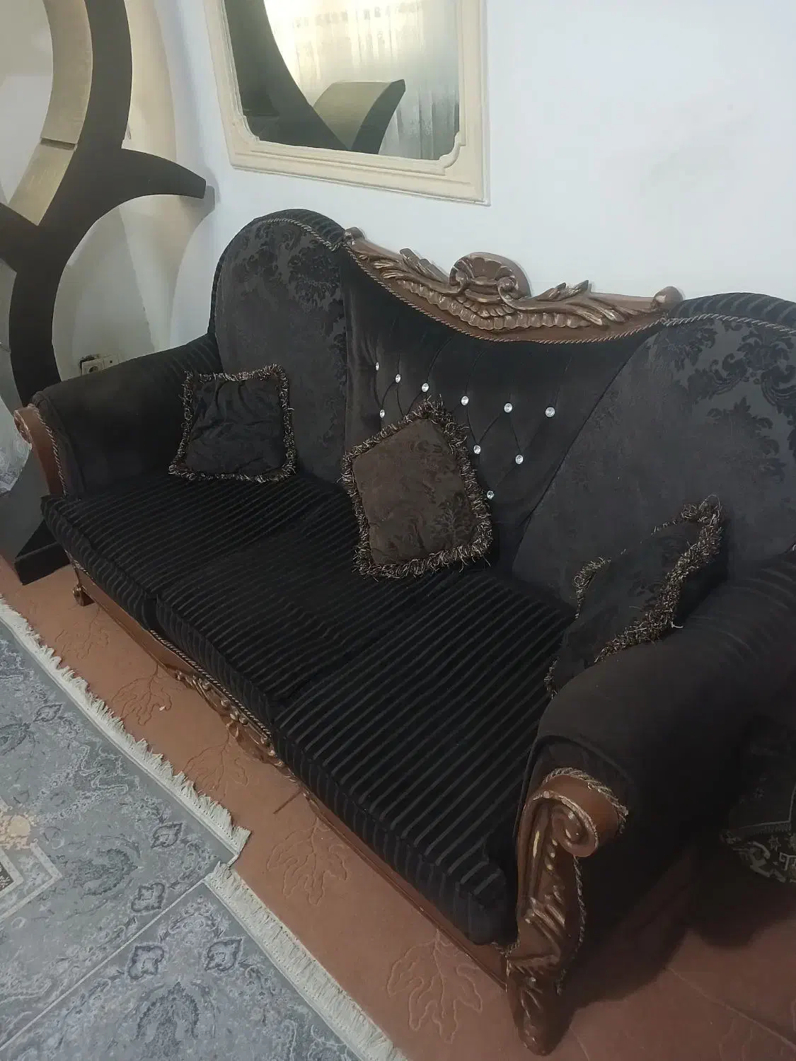 مبل ۷نفره و جلومبلی|مبلمان خانگی و میز عسلی|اسلامشهر, شهرک سعیدیه|دیوار