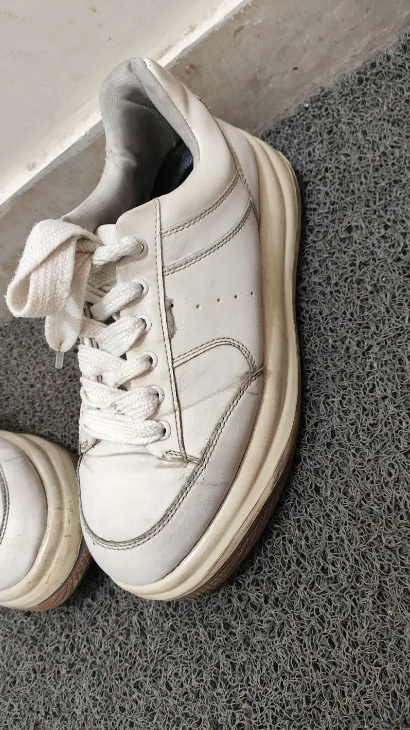 کفش کتونی برشکا سایز 43|کیف، کفش، کمربند|تهران, بهاران|دیوار