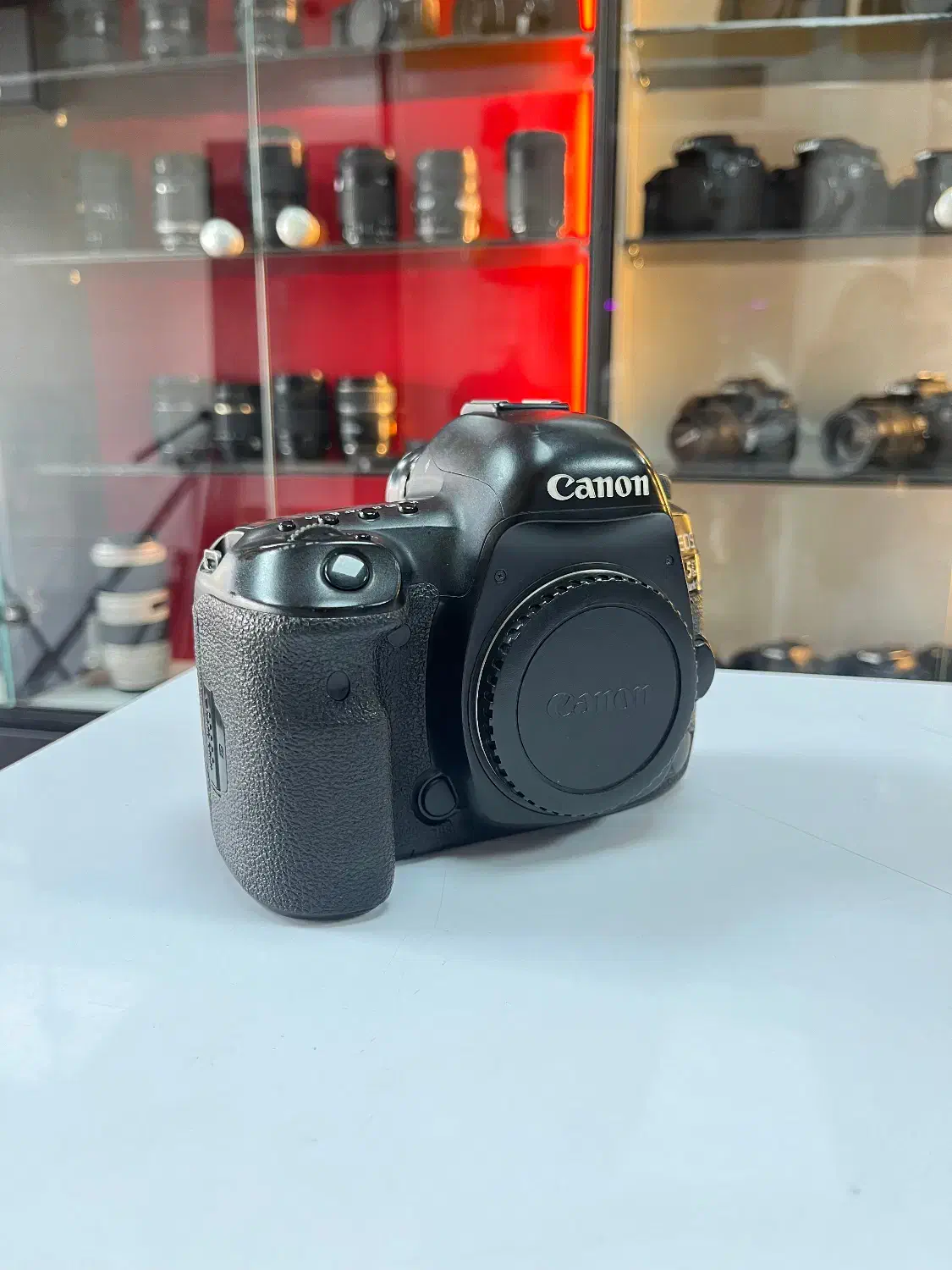 دوربین کنون Canon 5D mark iv بدنه|دوربین عکاسی و فیلم‌برداری|کرج, فاز ۴ مهرشهر|دیوار