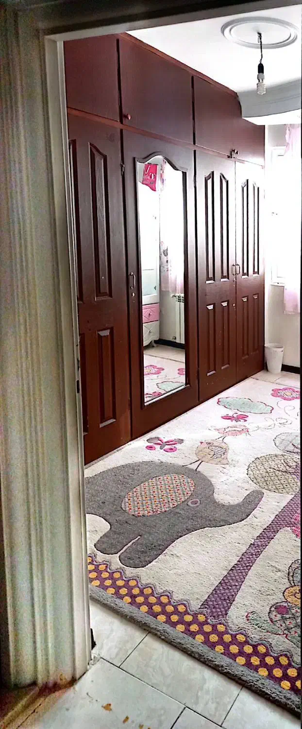 آپارتمان ۸۰ متری/غرق نور