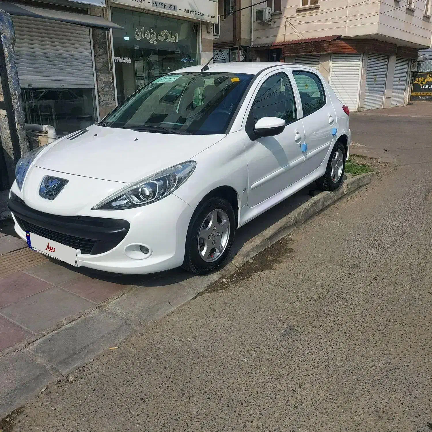 پژو۲۰۷دنده|خودرو سواری و وانت|رشت, جهاد|دیوار