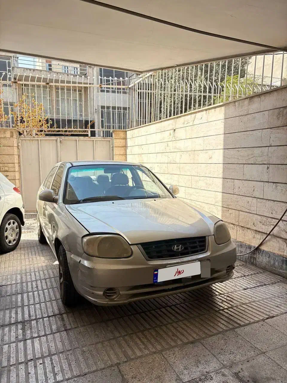 خودرو هیوندا ورنا|خودرو سواری و وانت|میانه, |دیوار