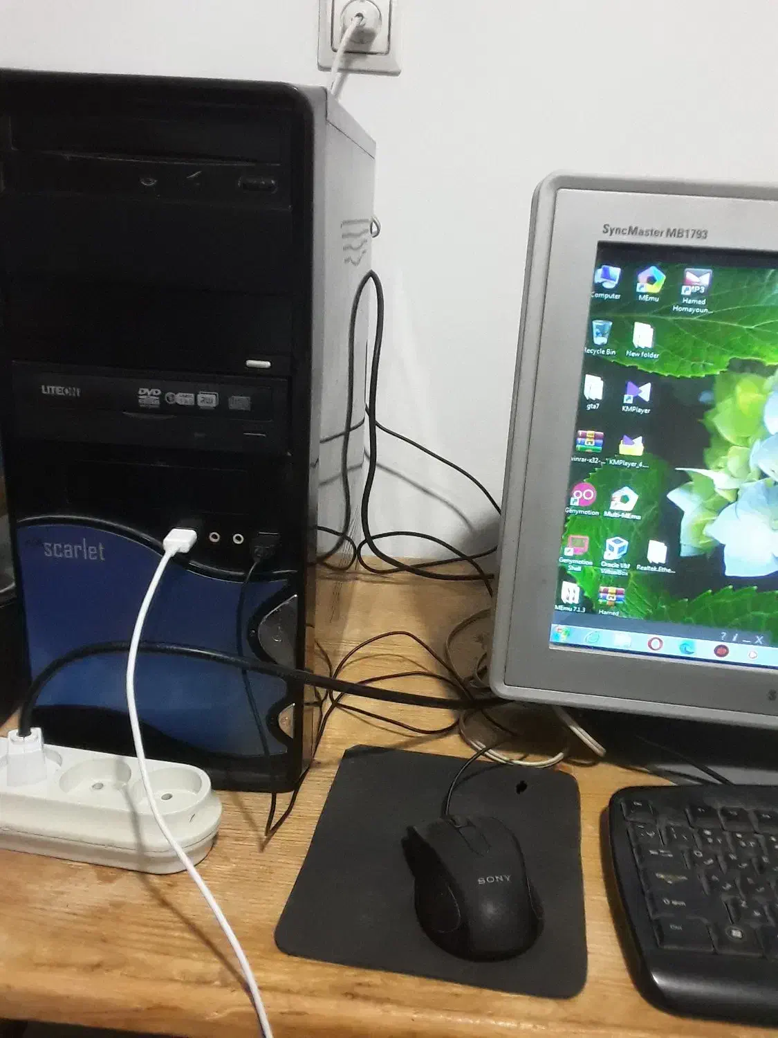 کامپیوتر|رایانه رومیزی|قائن, |دیوار