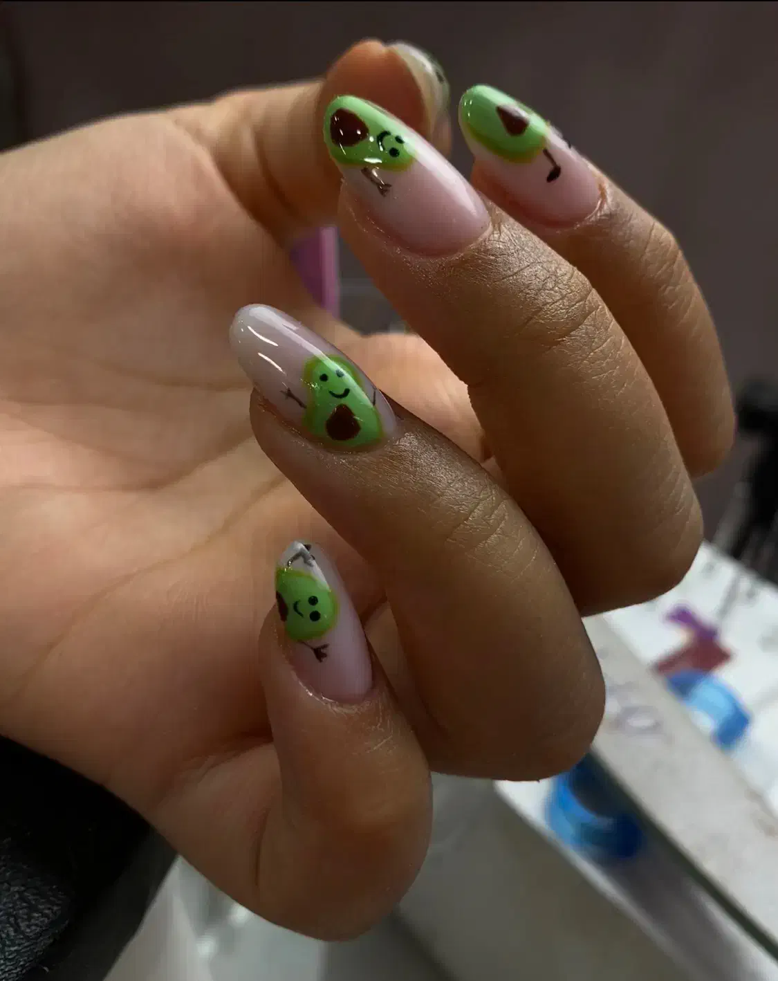 آف خدمات ناخن به مدت محدود|خدمات آرایشگری و زیبایی|اهواز, کوی باهنر|دیوار