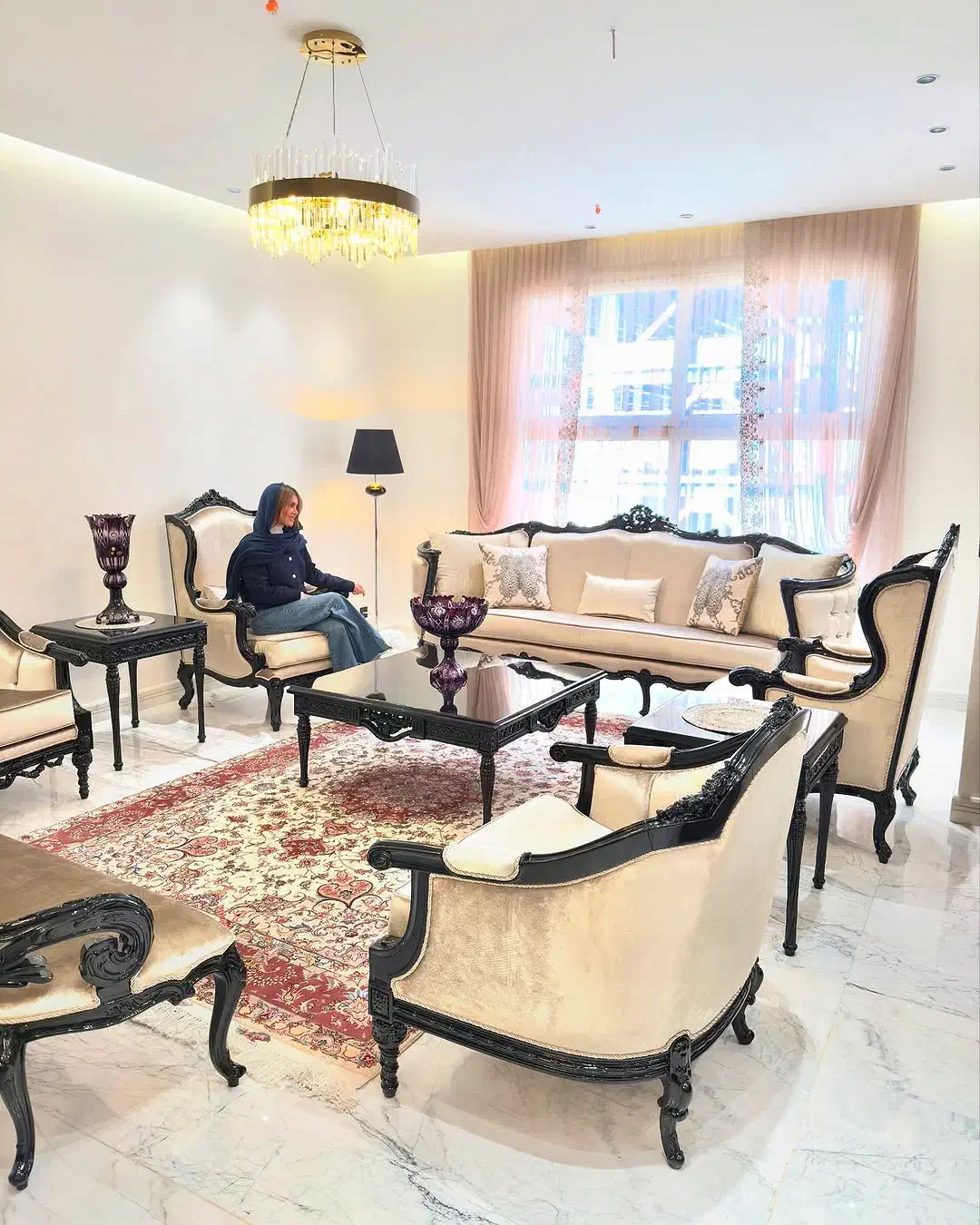 مبل هامون fسلطنتی ورساچ خرچنگی بغل منبتpro|مبلمان خانگی و میز عسلی|تهران, یافتآباد|دیوار