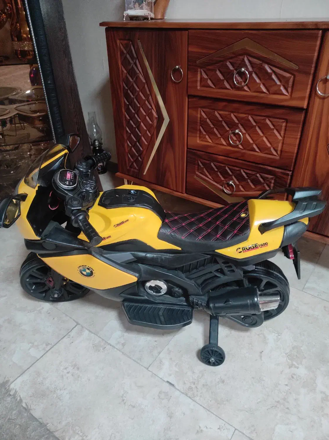 موتور شارژی کاملا سالم مدل کروز|اسباببازی بچه|رشت, دیانتی|دیوار